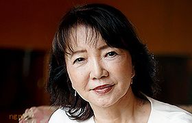 高樹のぶ子写真